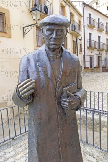 Statue of Don Ramon Nunez Martin, priest 1913-2006, Trujillo, Caceres province, Extremadura, Spain,
