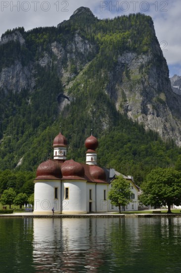 Pilgrimage church of St. Bartholomew on lake Königssee, Upper Bavaria, Bavaria, Germany, Europe