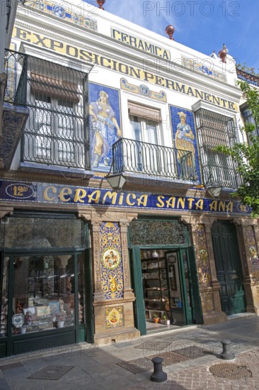 Ceramica Santa Ana ceramic tiles shop and permanent display, Triana, Seville, Spain, Europe