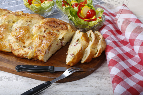 Swabian cuisine, hearty yeast plait with smoked meat, salty wreath bread, yeast yeast dough pastry,