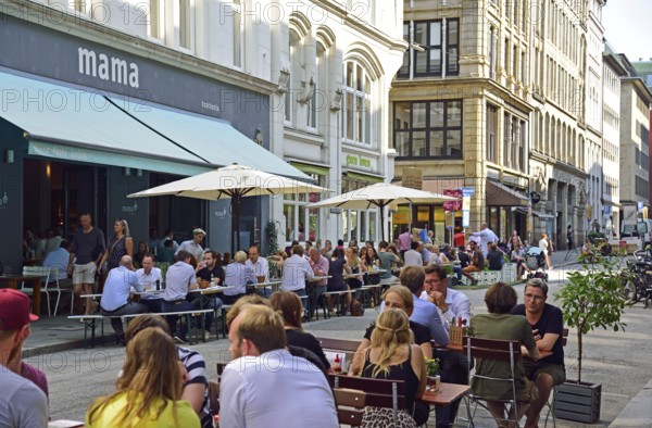 Europe, Germany, Hamburg, City, Old Town, Nikolai Quarter, pedestrian zone Schauenburgerstrasse,