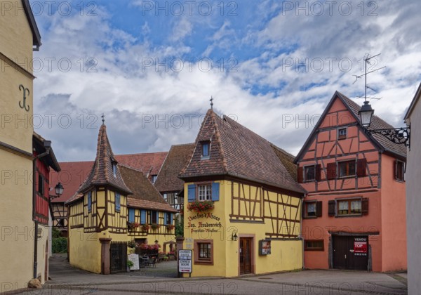 Joseph Freudenreich winery. Well-kept half-timbered houses and floral decorations characterise the