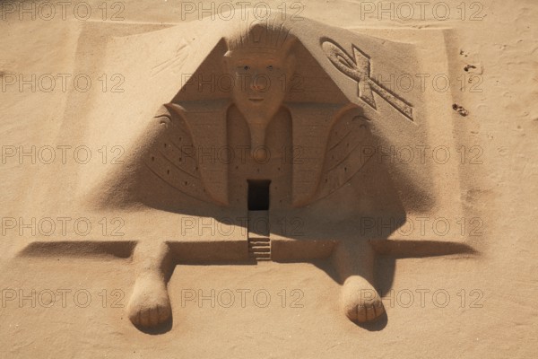 Sand sculpture, sand art, Egyptian motif