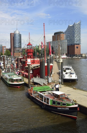 Germany, Hamburg, HafenCity, Kehrwiederspitze, Elbphilharmonie, Europe