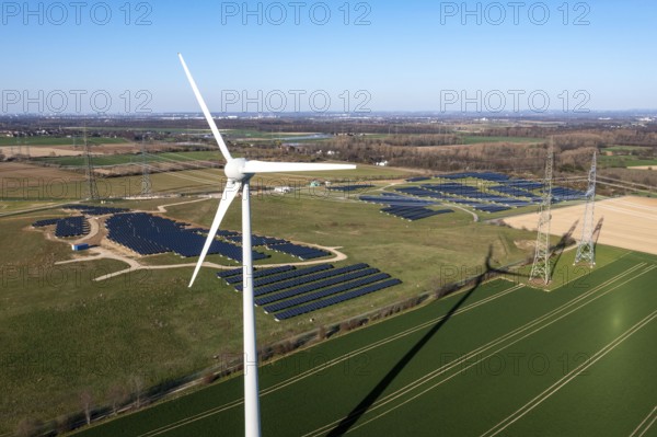 Part of a new line route, 380 KV extra-high-voltage line between Osterath and Gohr, 6-hectare solar
