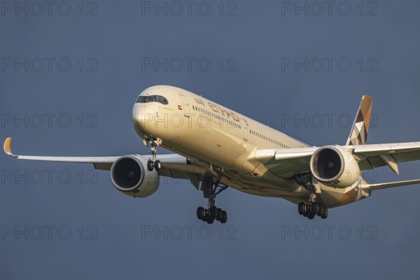 Aircraft approaching Zurich Airport. Registration: A6-XWB, ETIHAD AIRWAYS, AIRBUS A350-1000.Zurich,