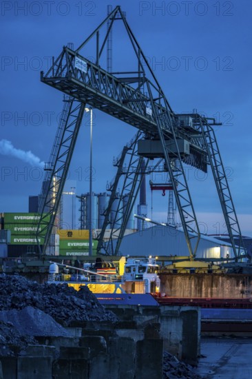 Port of Duisburg, outer harbour, container handling at the Parllelnhafen, Duisburg, North