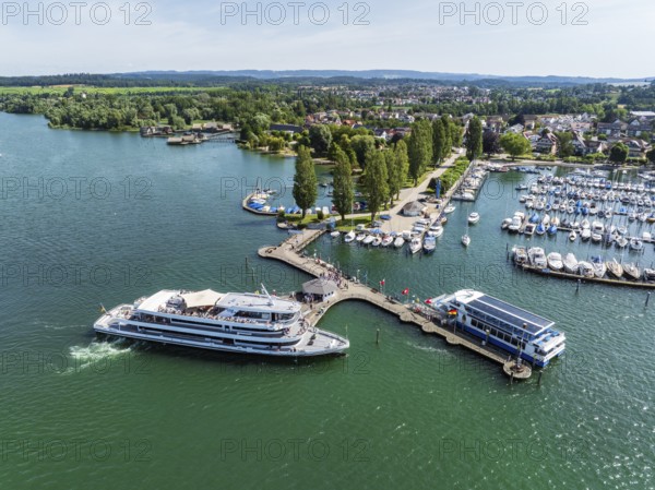 The yacht harbour, marina, harbour of Unteruhdlingen, Uhldingen-Mühlhofen with the passenger ship