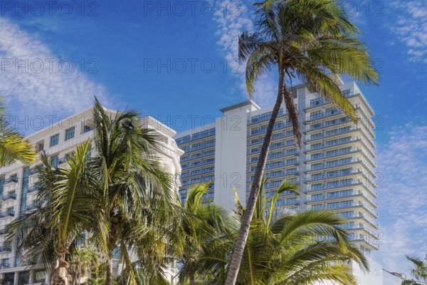 Luxury hotels along Cancun Zona Hotelera and Riviera Maya Hotel Zone with scenic beaches, leisure