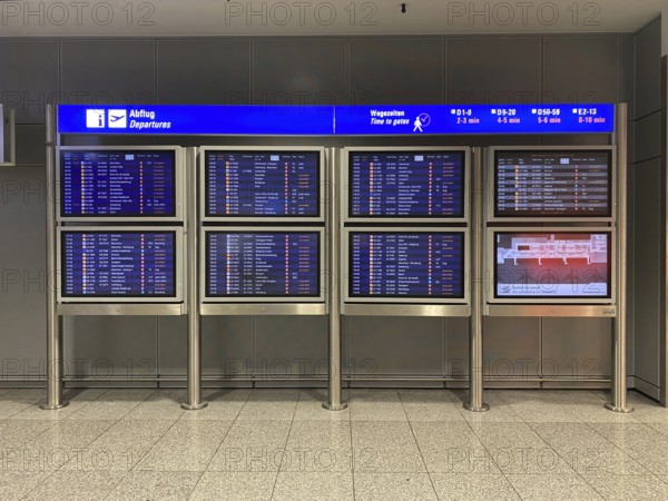 Departure board, Departure board, Terminal 2, Frankfurt am Main Airport, Hesse, Germany, Europe