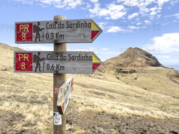 Signpost for the PR 8 hiking trail on the Vereda Ponta de São Lourenço, Caniçal, Madeira, Portugal,