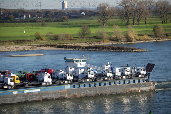 Cargo ship on the Rhine, near Krefeld, specialised freighter for vehicles, Vera/RoRo1 pushed