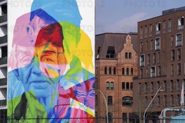 Hafencity, Überseequartier, mural on Shanghaiallee, Dear Uwe x 30 Jahre Hinz&Kunzt was created on the occasion of the 30th anniversary of the Hamburg street magazine Hinz&Kunzt,