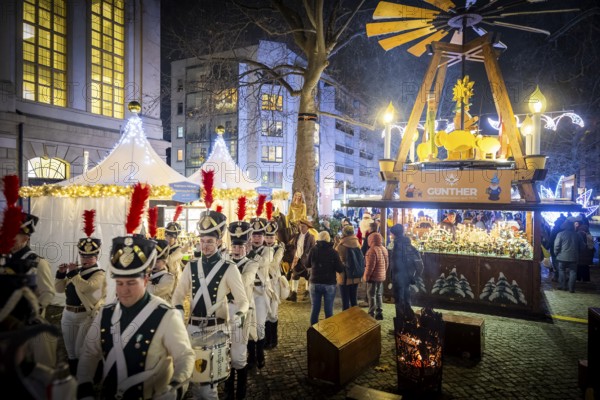 Christmas market on the main street in Dresden Neustadt, Dresden, Saxony, Germany, Europe