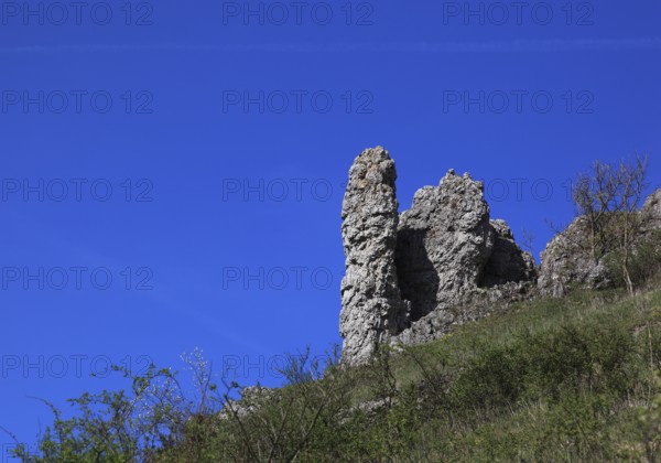 Ehrenbürg rock and the Walberla rock, the stone woman, near Kirchehrenbach, district of Forchheim,