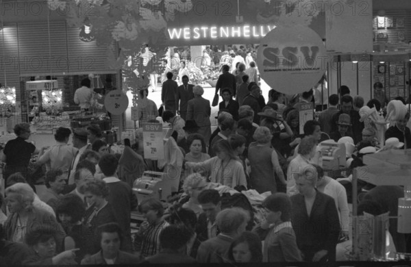 DEU, Germany, Dortmund: Personalities from politics, economy and culture from the years 1965-71,