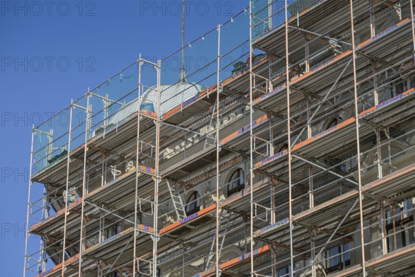 Renovation, scaffolding, construction work, Riehmers Hofgarten, Hagelberger Straße, Kreuzberg,