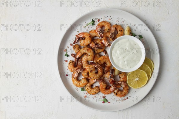 Fried shrimp, headless, with spices, grilled, homemade, no people