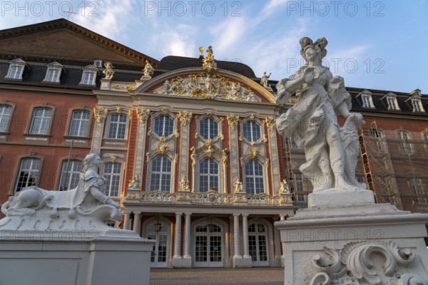 Electoral Palace, in the city centre of Trier, Rhineland-Palatinate, Germany, Europe
