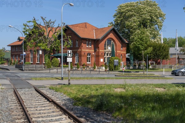 Restaurant, beer garden, LUKAS-Kulinarischer Bahnhof Essen-Kupferdreh, former railway station, on