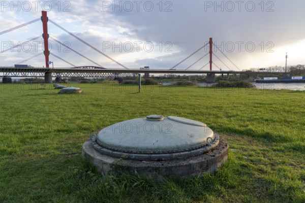 Rhine at Duisburg-Beeckerwerth, well for water extraction by bank filtrate from the Rhine, by the