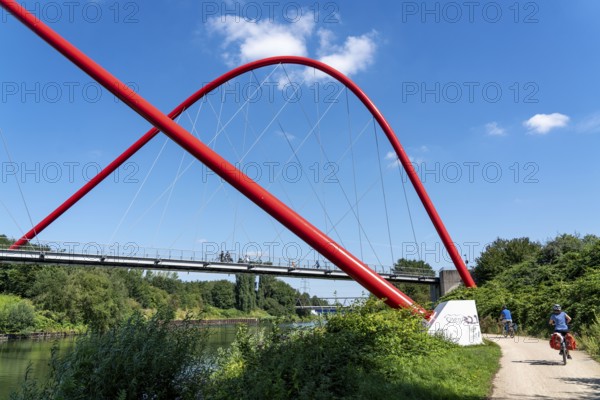 Nordsternpark, former site of the Nordstern colliery, double arch bridge over the Rhine-Herne Canal