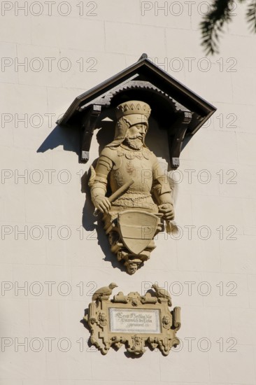 Ernst Duke of Austria, stone figure on the Gerobau, bust, sculpture, portrait, Lichtenstein Castle,