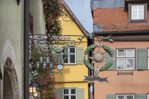 Naenschild Gasthaus Zur Sonne, Weinmarkt 11, Dinkelsbühl, Bavaria, Germany, Europe