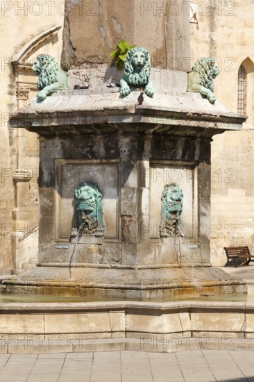 Fountain on the Place de la Republique, Arles, Département Bouches-du-Rhône, Provence, France,