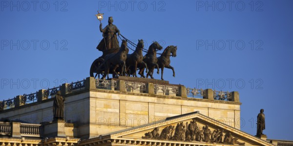 Brunswick Quadriga with Brunonia, design by Carl Theodor Ottmer, Brunswick Palace, Lower Saxony,