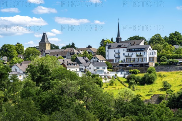 Blankenberg district of Hennef, Blankenberg Castle, near Hennef, above the Siegschleife in