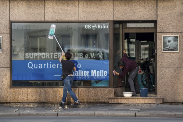 The Schalker Meile, mile of tradition, Kurt-Schumacher-Straße in Gelsenkirchen-Schalke, spring