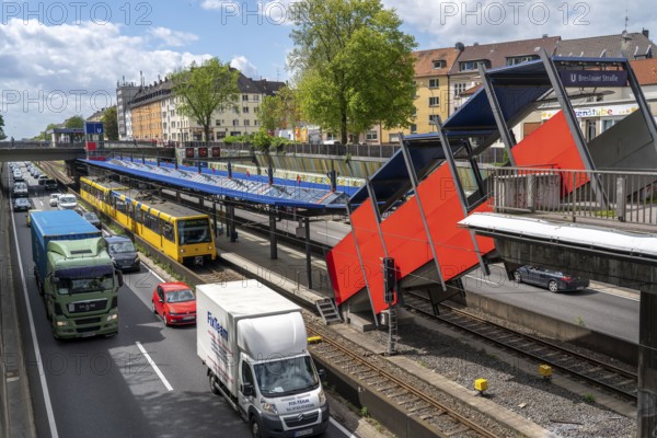 Motorway A40, Ruhrschnellweg, in the through road in Essen, noise barrier, tram, underground of the