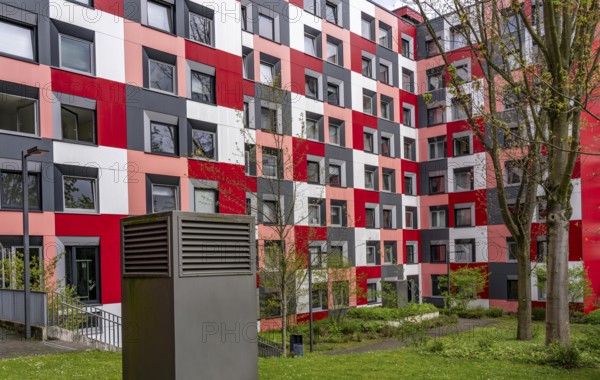 Student hall of residence of the Studierendenwerk Essen-Duisburg in Essen, over 310 furnished rooms