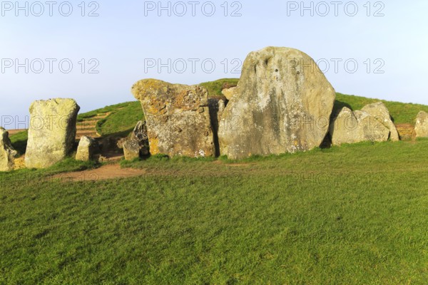 Neolithic long barrow burial monument, West Kennet, near Avebury, Wiltshire, England, UK