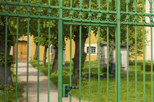 The Protestant village church of Sora is a baroque, neo-baroque renovated hall church in the Sora