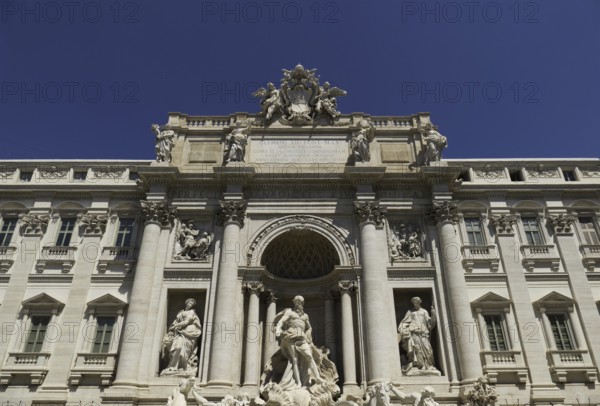 Palazzo Poli, also Palazzo Conti, Trevi Fountain, Fontana di Trevi, Rome, Italy, Europe