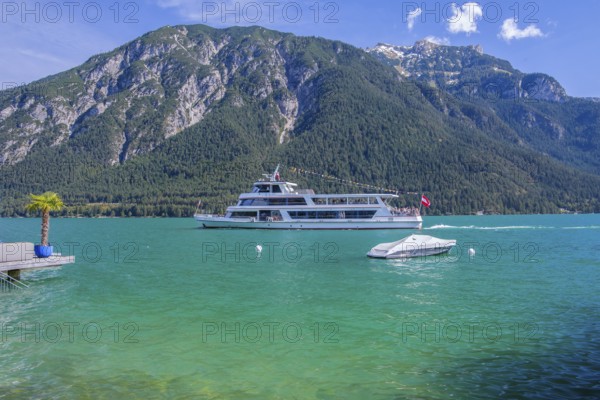 Round trip boat on the lakeshore, Pertisau, Achensee, Tyrol, Austria, Europe