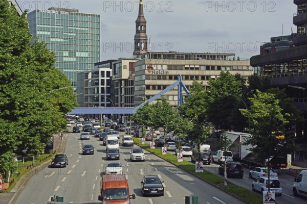 Hamburg, Old Town, Willy-Brandt-Str., main thoroughfare
