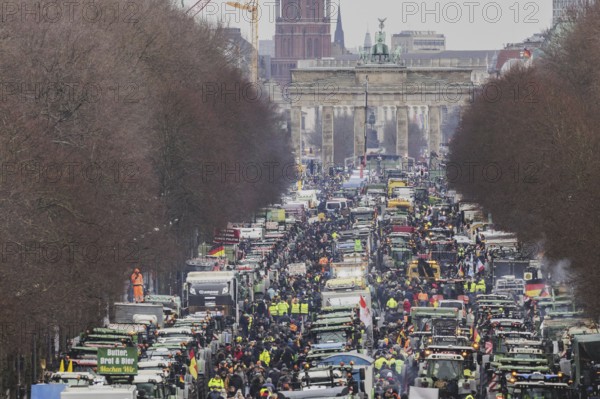Road blockades, taken as part of the farmers' protests in Berlin, 15 January 2024. 10, 000
