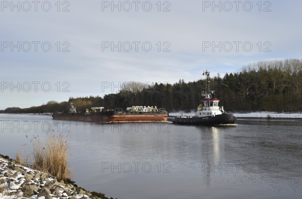 Tugboat, towboat EMS Power with pontoon in the Kiel Canal, Kiel Canal, Schleswig-Holstein, Germany,