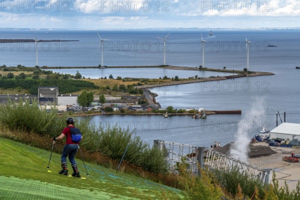 CopenHill, waste incineration plant and artificial ski slope, skiing with a view of the Øresund, 90