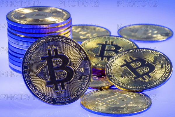 Bitcoin, cryptocurrency, symbol coin, optical placeholder for the digital currency