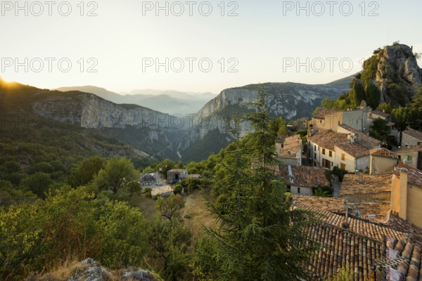 Mountain village, sunrise, Rougon, Verdon Gorge, Gorges du Verdon, Alpes-de-Haute-Provence