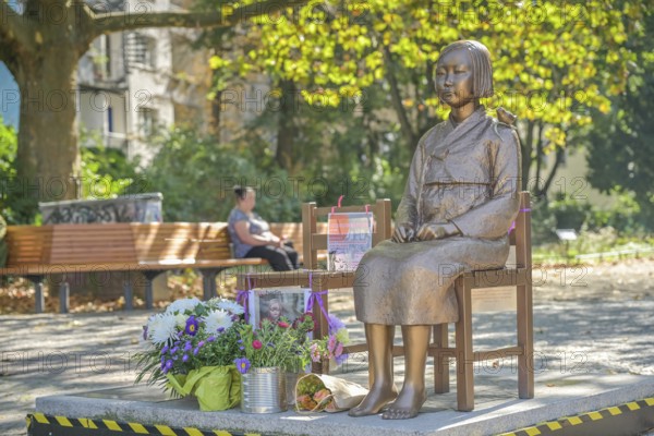 Peace statue Ari, memorial against forced prostitution, Unionplatz, Moabit, Berlin, Germany, Europe