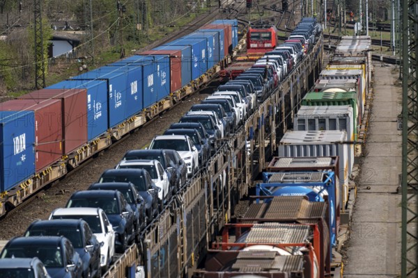 Duisburg-Rheinhausen freight station, at the Logport harbour area, goods trains loaded with new