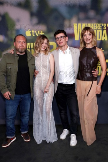 Axel Stein, Lea Drinda, Leo Simon and Heike Makatsch at the Berlin premiere of Where's Wanda at the