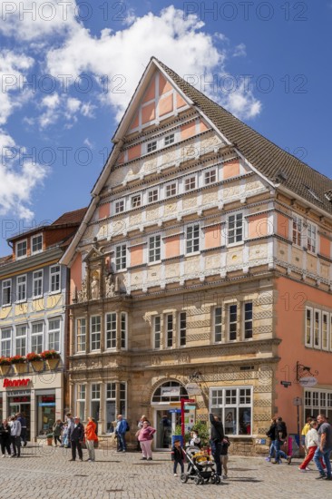 Typical town house Am Markt in the old town centre, Hameln, Oberweser, Weser, Weserbergland, German