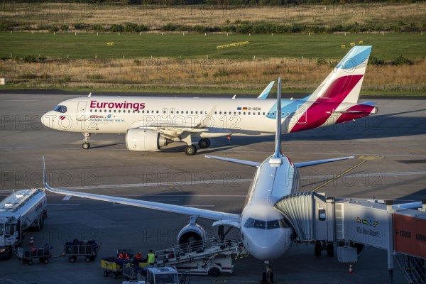 Eurowings Airbus A320neo, taxiing to Terminal 1 C-Gates after landing, Eurowings Airbus at the