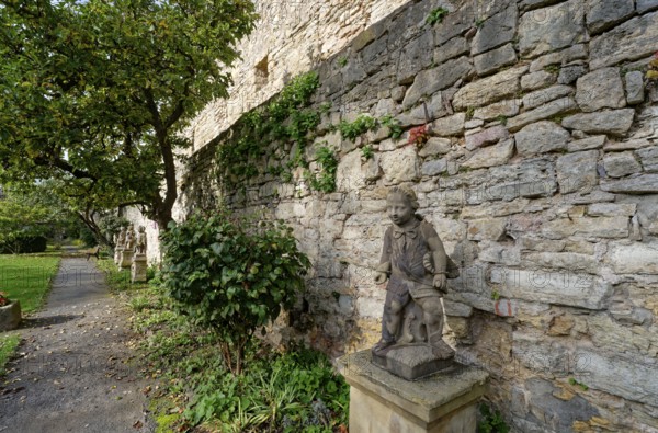 Castle wall of Creuzburg Castle. Creuzburg district, Thuringia, Germany, Europe